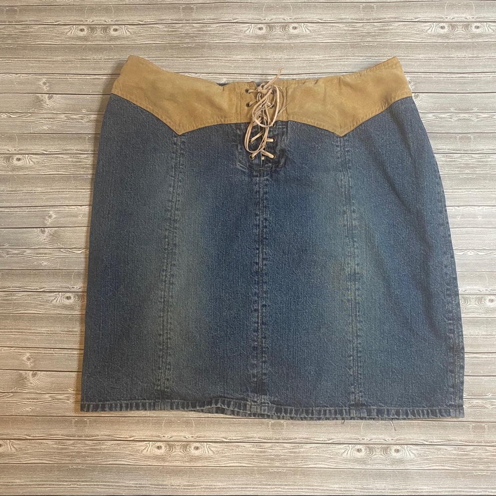 🐝 Vintage Mwah Jeans Suede & Jean Toe Skirt